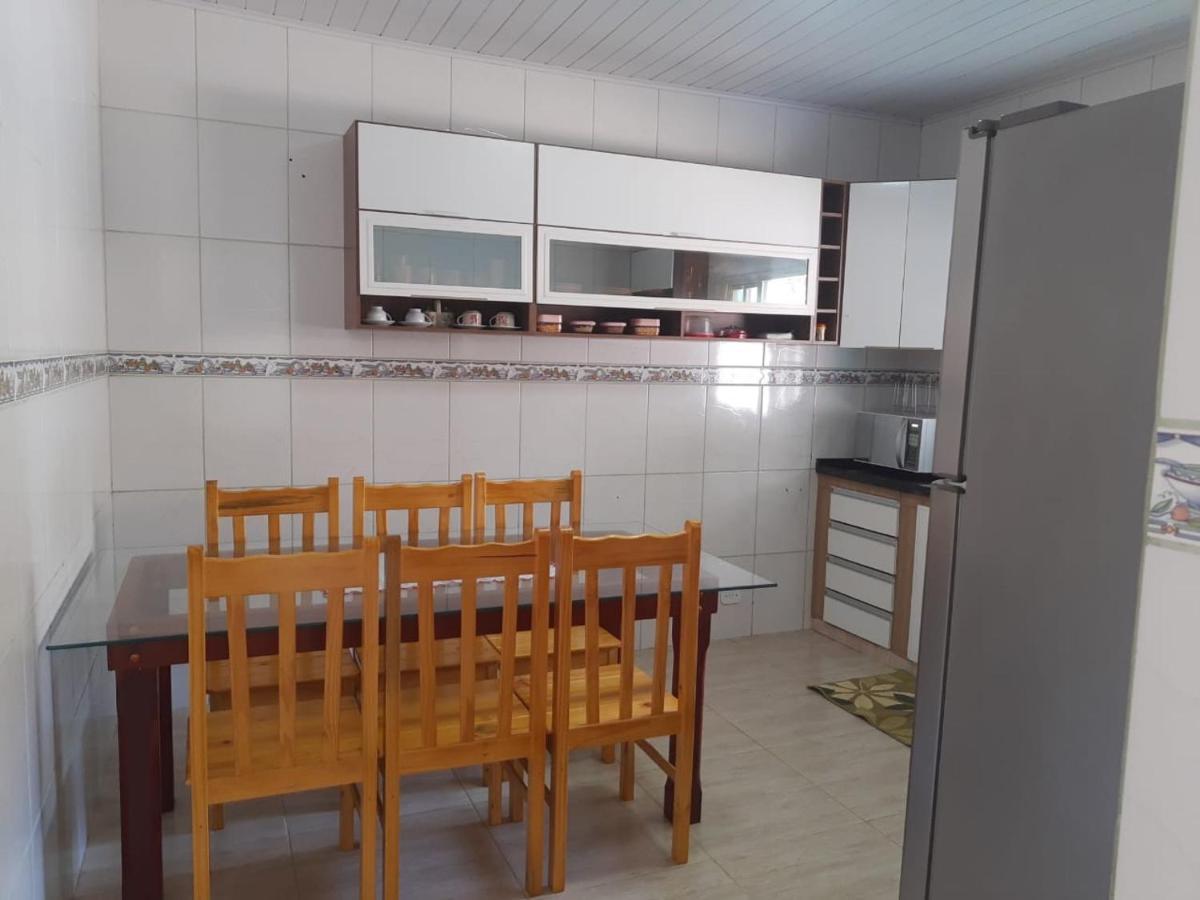 הוילה אובטובה Casa Ampla E Confortavel A 10 Minutos Praia Ubatumirim Cambuca מראה חיצוני תמונה