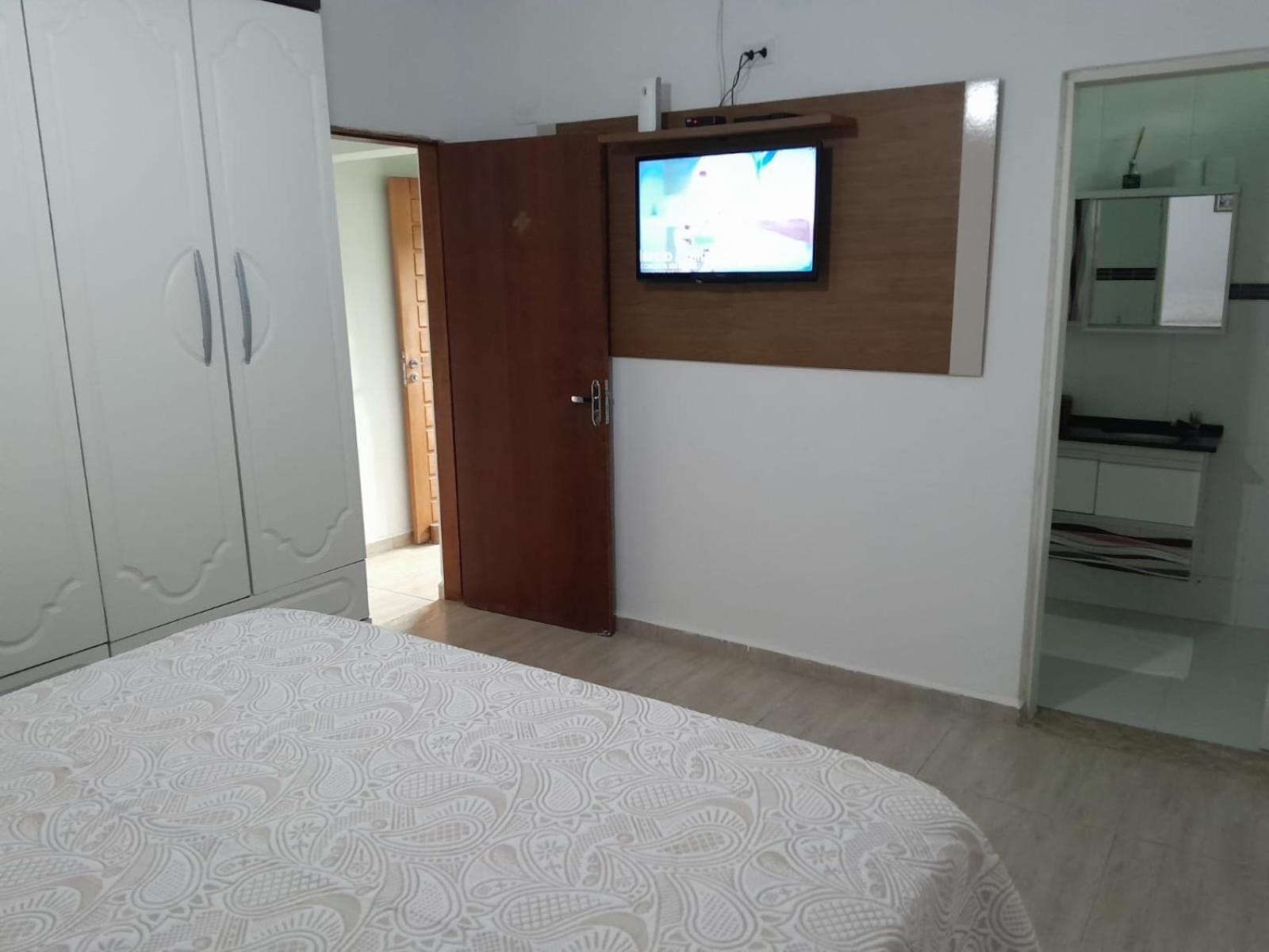 הוילה אובטובה Casa Ampla E Confortavel A 10 Minutos Praia Ubatumirim Cambuca מראה חיצוני תמונה